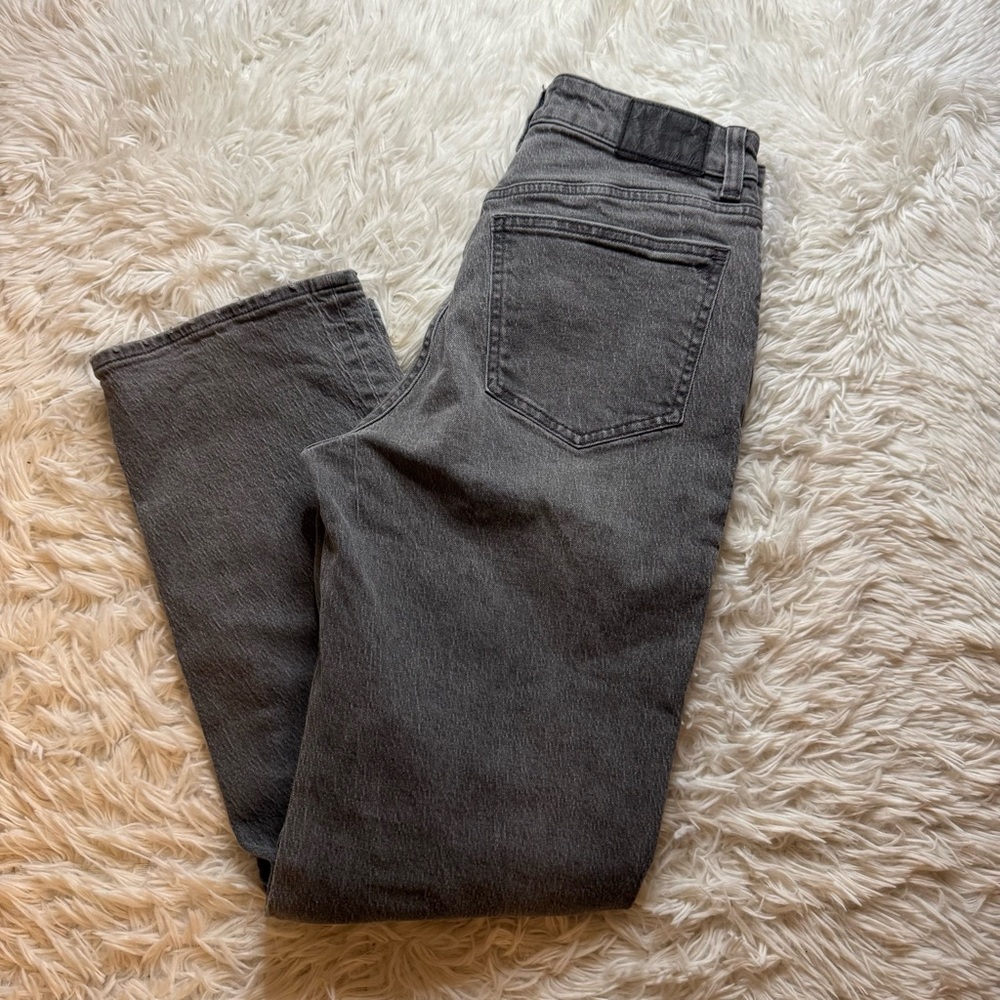 Madewell Jeans Size 27 Cotton Blend
Inseam: 29"